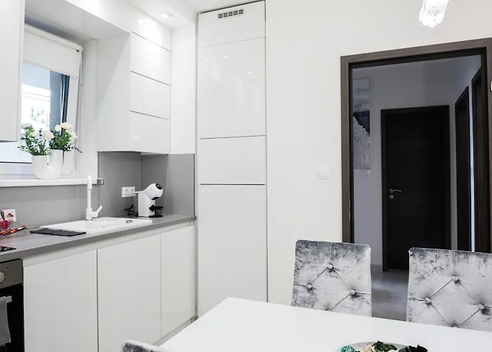Rebany 4 Location * דברצן
