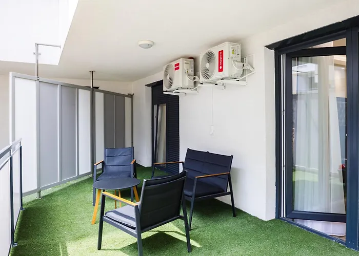 Rebany 4 Location דירה